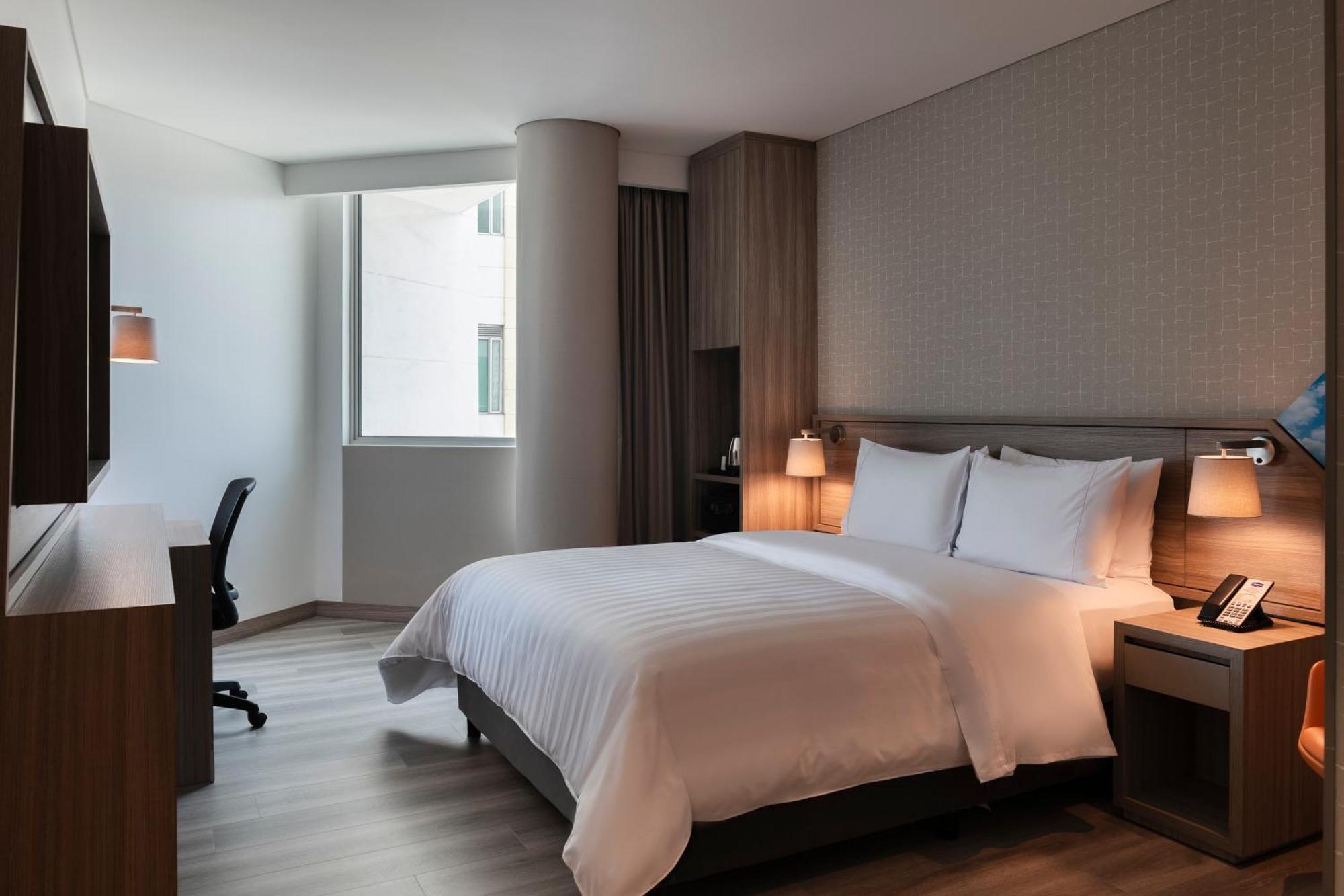 Hampton By Hilton Cartagena — Foto’s 3